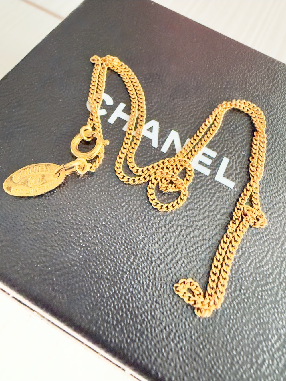 Vintage Chanel Gold Chain - Picture 2 of 7